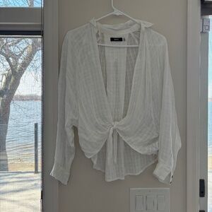 Lightweight tie blouse
